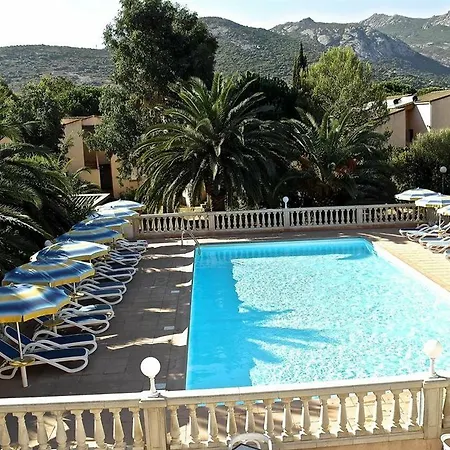Thalassa Aparthotel 3*