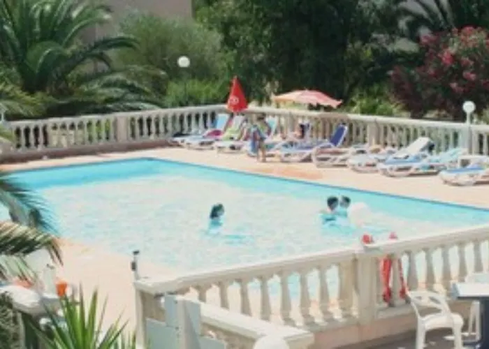 Thalassa 3*