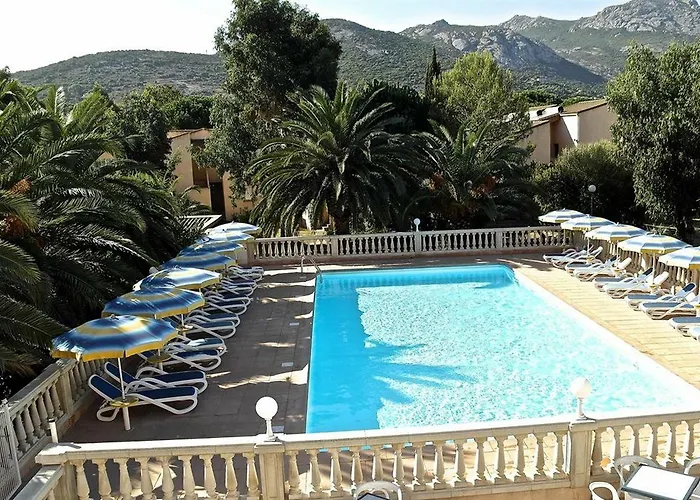 Thalassa Aparthotel 3*