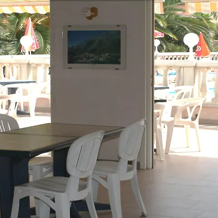 Apart Otel Thalassa 3*